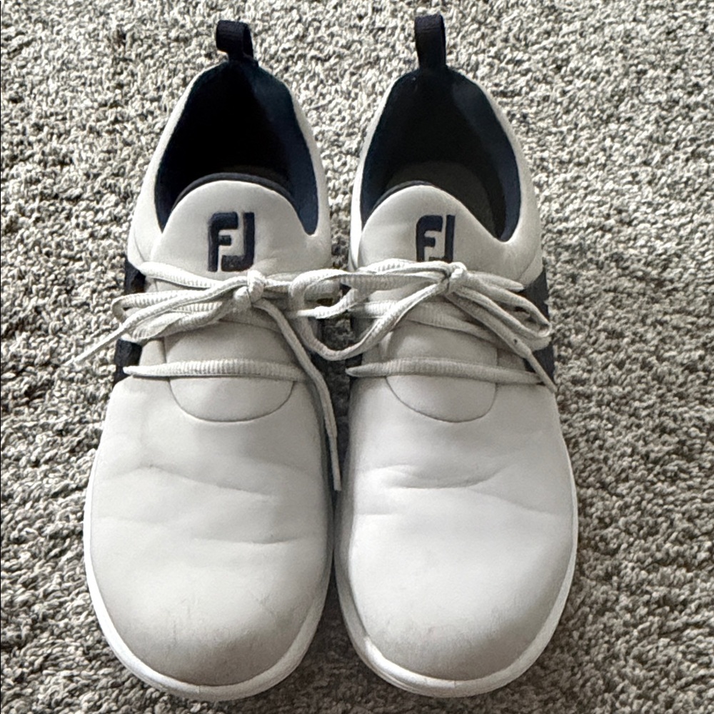 FootJoy White and Navy Golf Shoes women’s